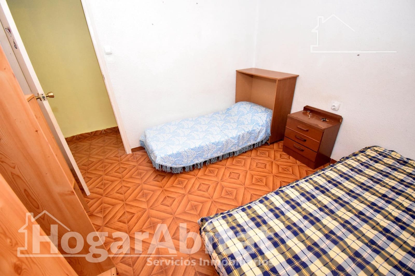 2 slaapkamer Flat te koop in Castello de la Plana - € 85.000 (Ref: 9794690)