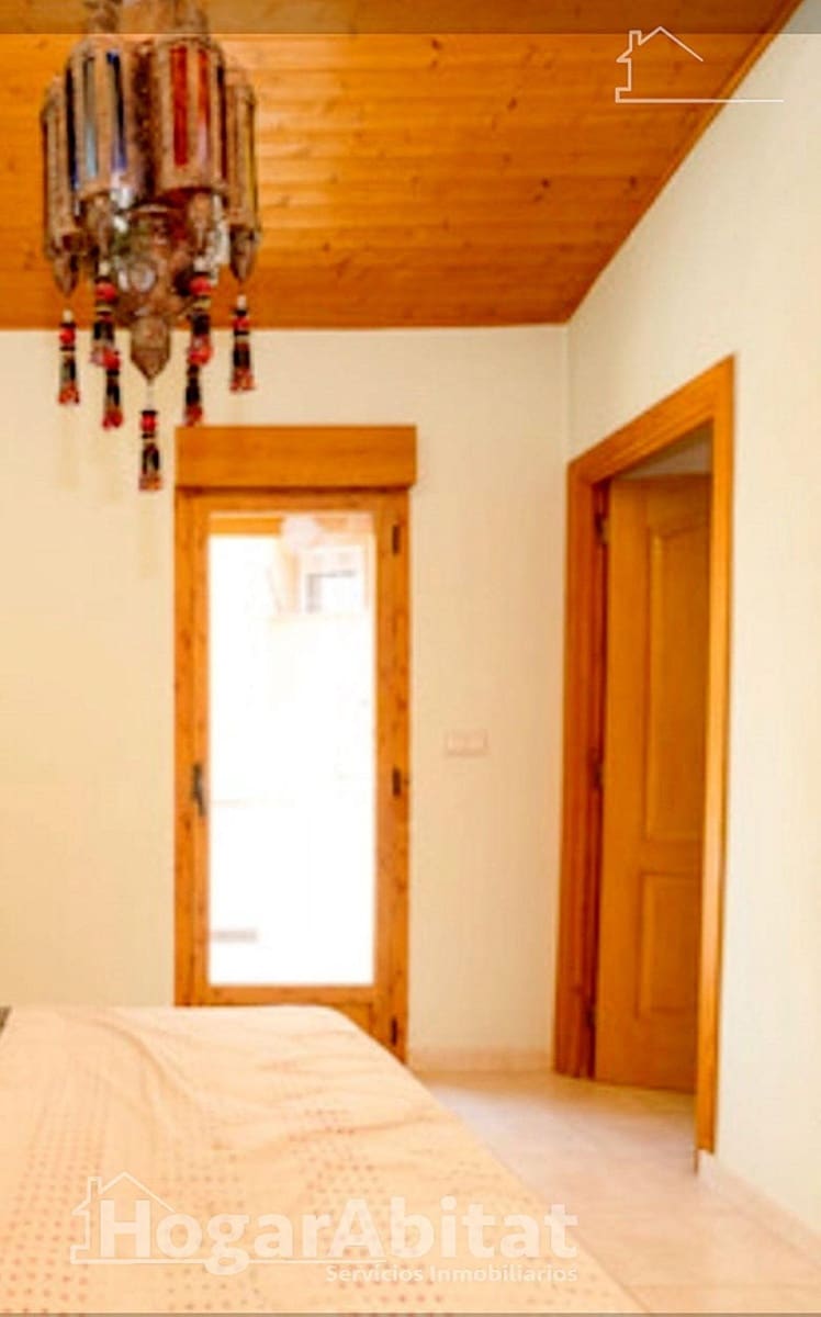 3 slaapkamer Rijtjeshuis te koop in Muro de Alcoy met garage - € 140.000 (Ref: 9794694)