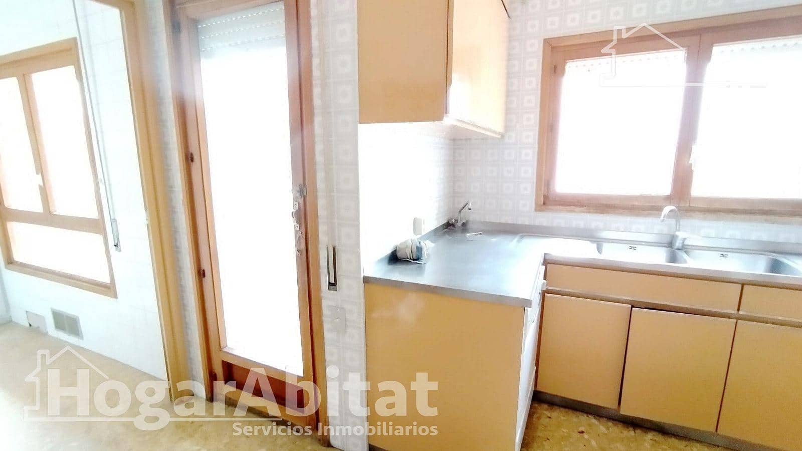 5 chambre Appartement à vendre à L'Olleria - 160 000 € (Ref: 9794699)