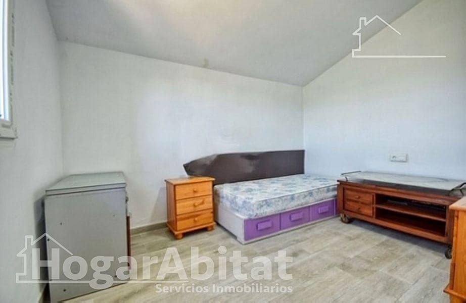Chalet de 4 habitaciones en Xàtiva en venta con garaje - 190.000 € (Ref: 9794700)