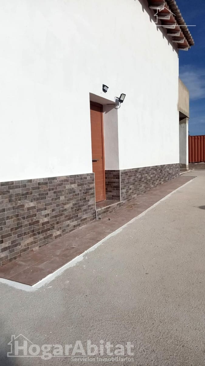 Chalet de 4 habitaciones en Xàtiva en venta con garaje - 190.000 € (Ref: 9794700)