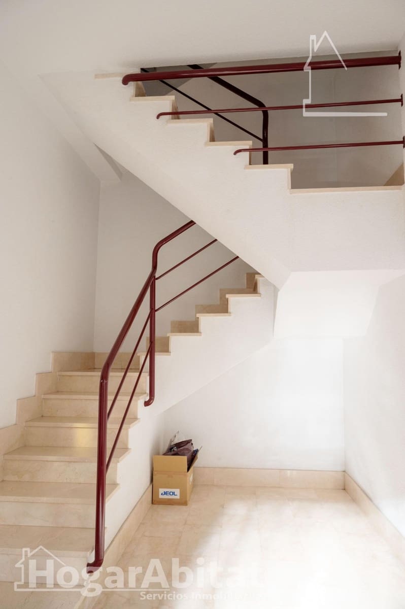 6 soveværelse Byhus til salg i Les Coves de Vinroma med garage - € 220.000 (Ref: 9794729)