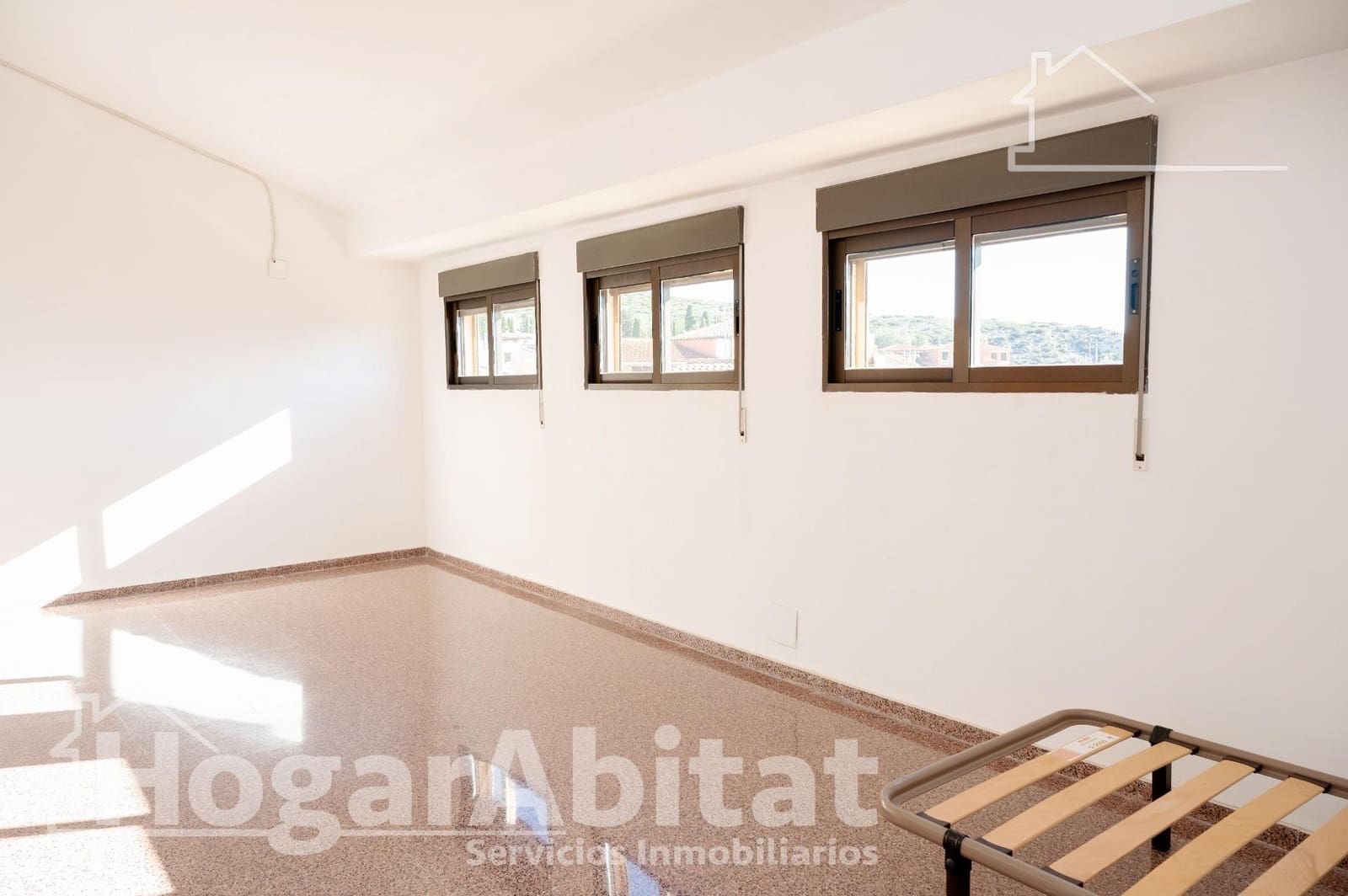 6 soveværelse Byhus til salg i Les Coves de Vinroma med garage - € 220.000 (Ref: 9794729)