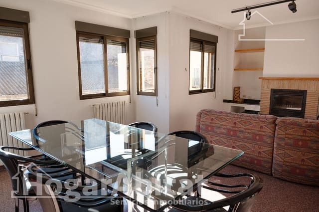 6 soveværelse Byhus til salg i Les Coves de Vinromà med garage - € 220.000 (Ref: 9794729)