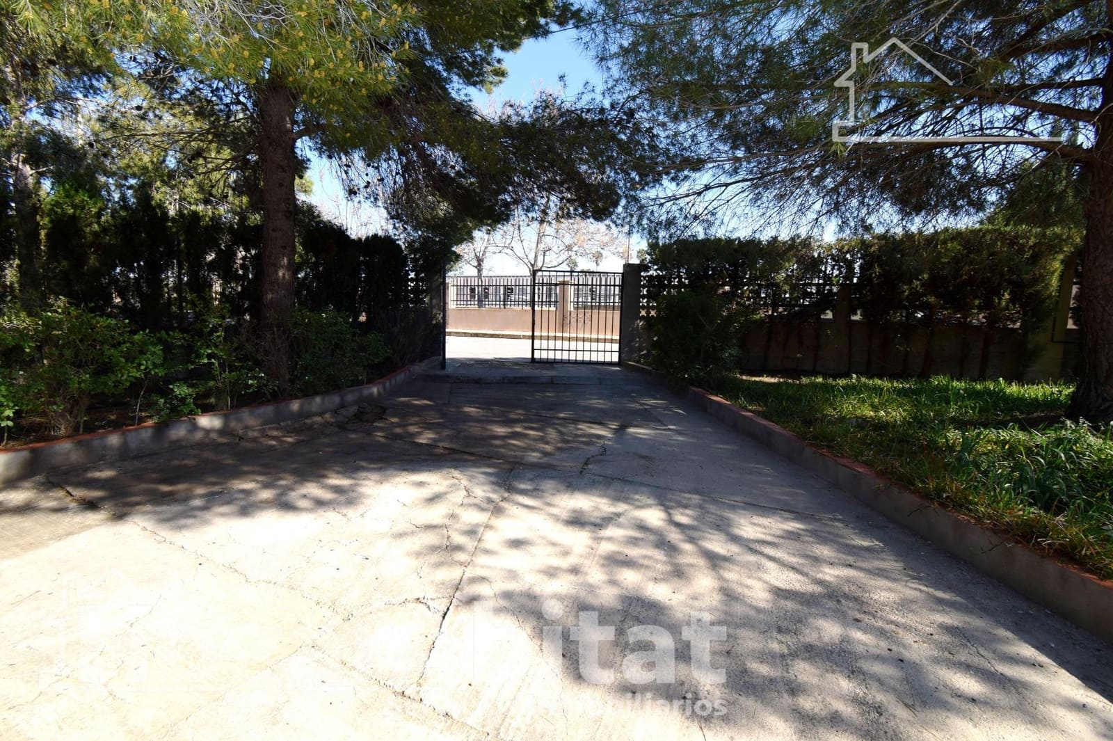 4 quarto Moradia para venda em Chiva com piscina garagem - 275 000 € (Ref: 9797160)