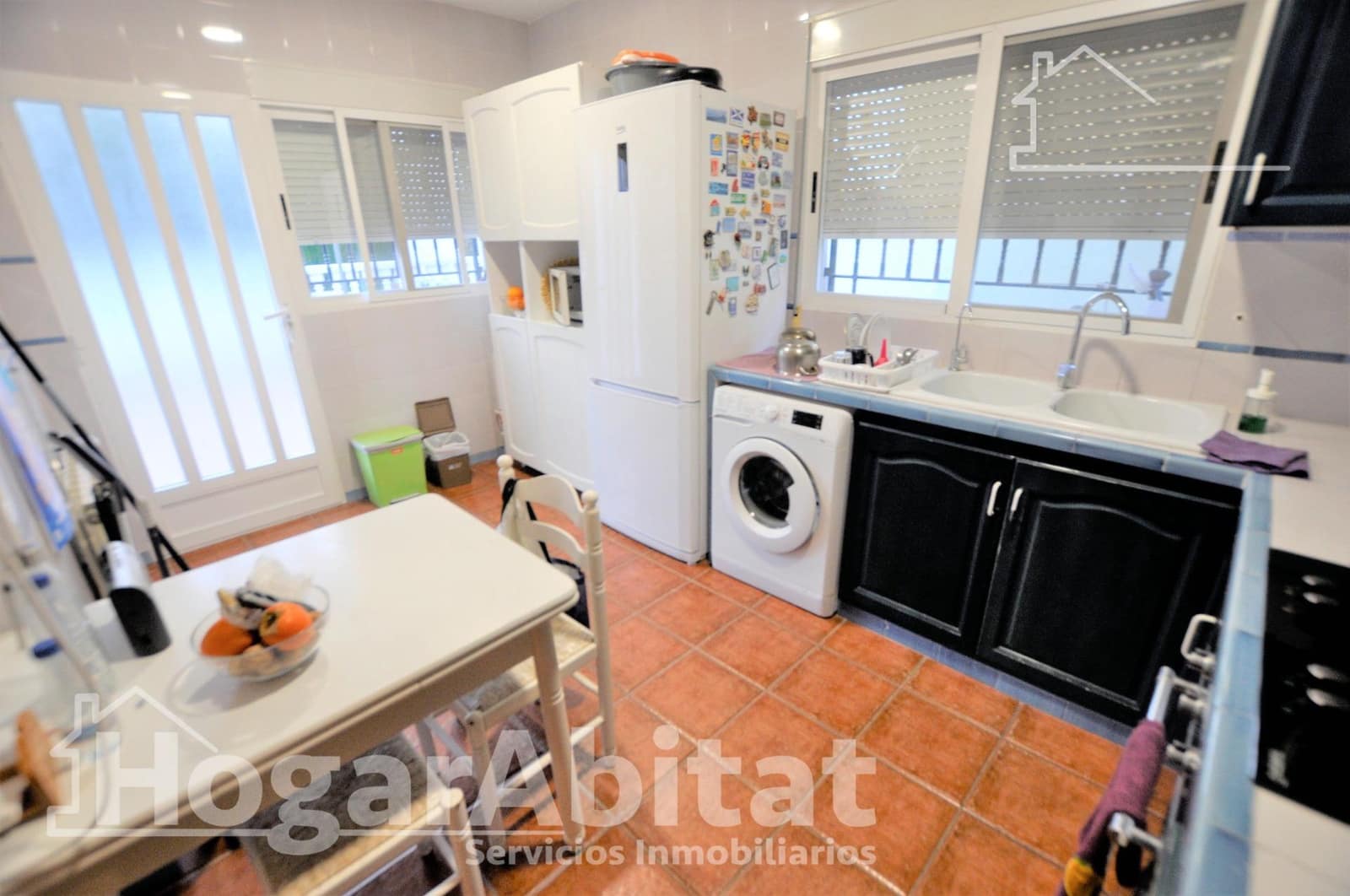 5 sypialnia Willa na sprzedaż w Riba-roja de Turia z basenem garażem - 495 000 € (Ref: 9797161)