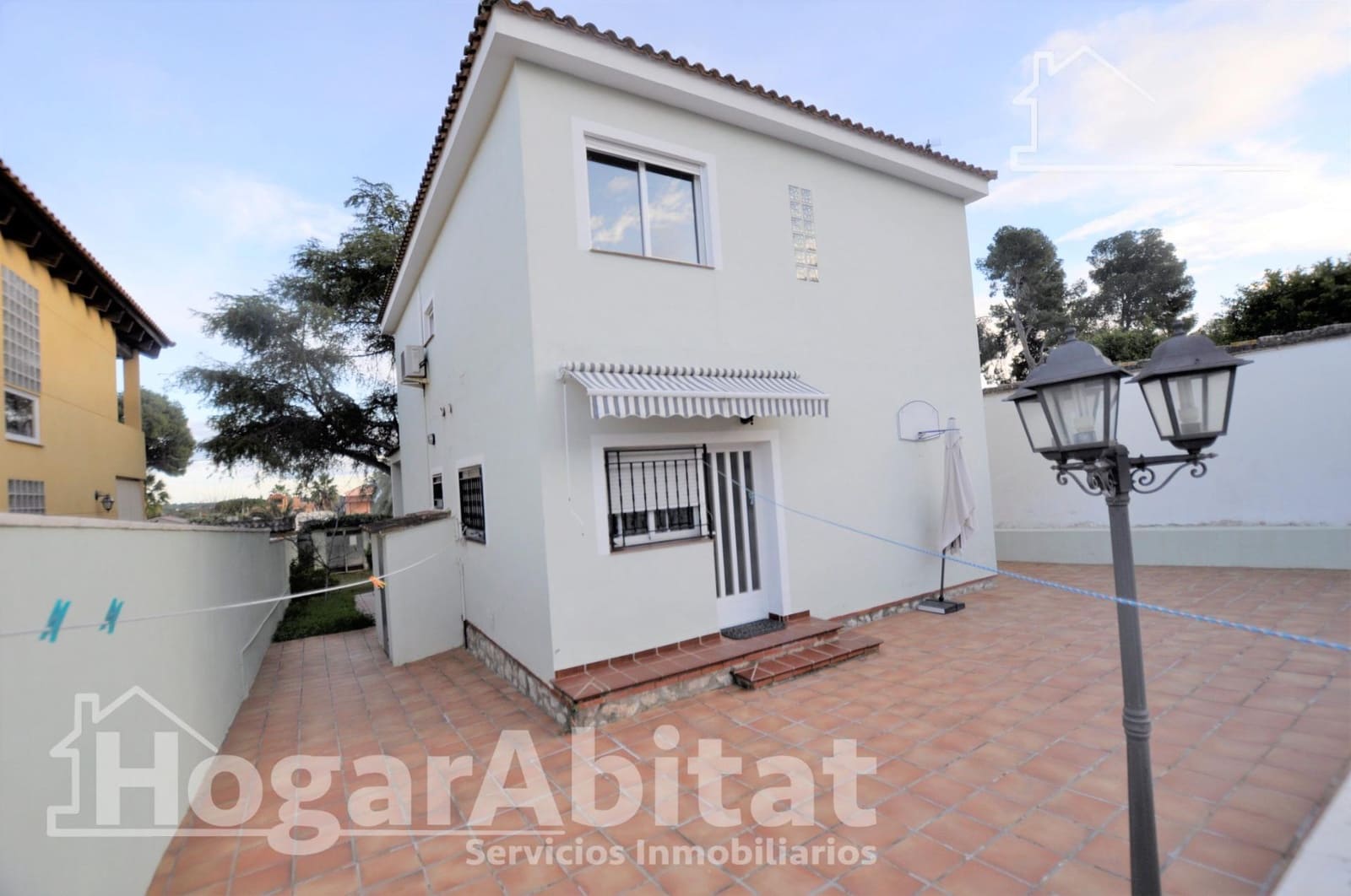 5 sypialnia Willa na sprzedaż w Riba-roja de Turia z basenem garażem - 495 000 € (Ref: 9797161)