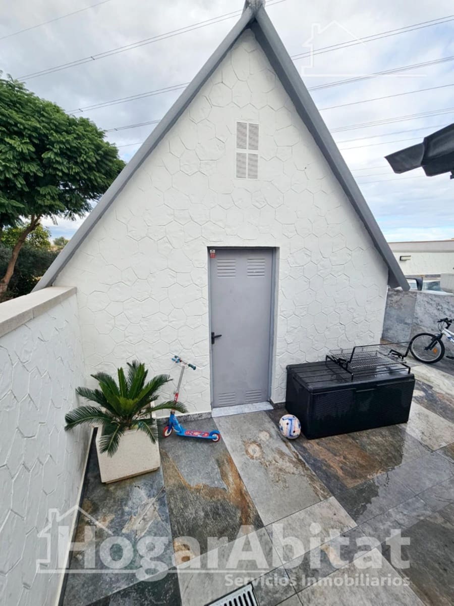 4 sypialnia Willa na sprzedaż w Almassora / Almazora z basenem garażem - 350 000 € (Ref: 9797165)