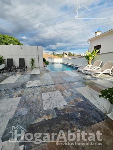 4 sypialnia Willa na sprzedaż w Almassora / Almazora z basenem garażem - 350 000 € (Ref: 9797165)