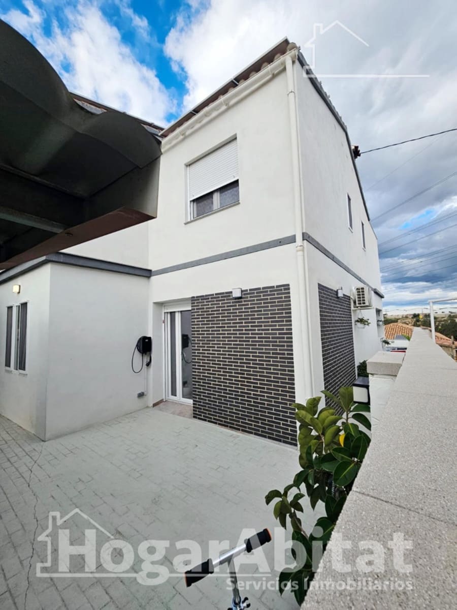 4 sypialnia Willa na sprzedaż w Almassora / Almazora z basenem garażem - 350 000 € (Ref: 9797165)