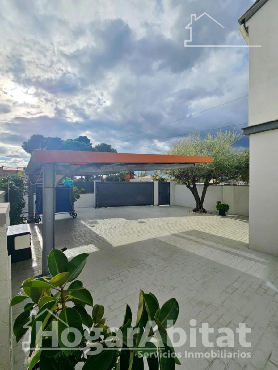 4 sypialnia Willa na sprzedaż w Almassora / Almazora z basenem garażem - 350 000 € (Ref: 9797165)