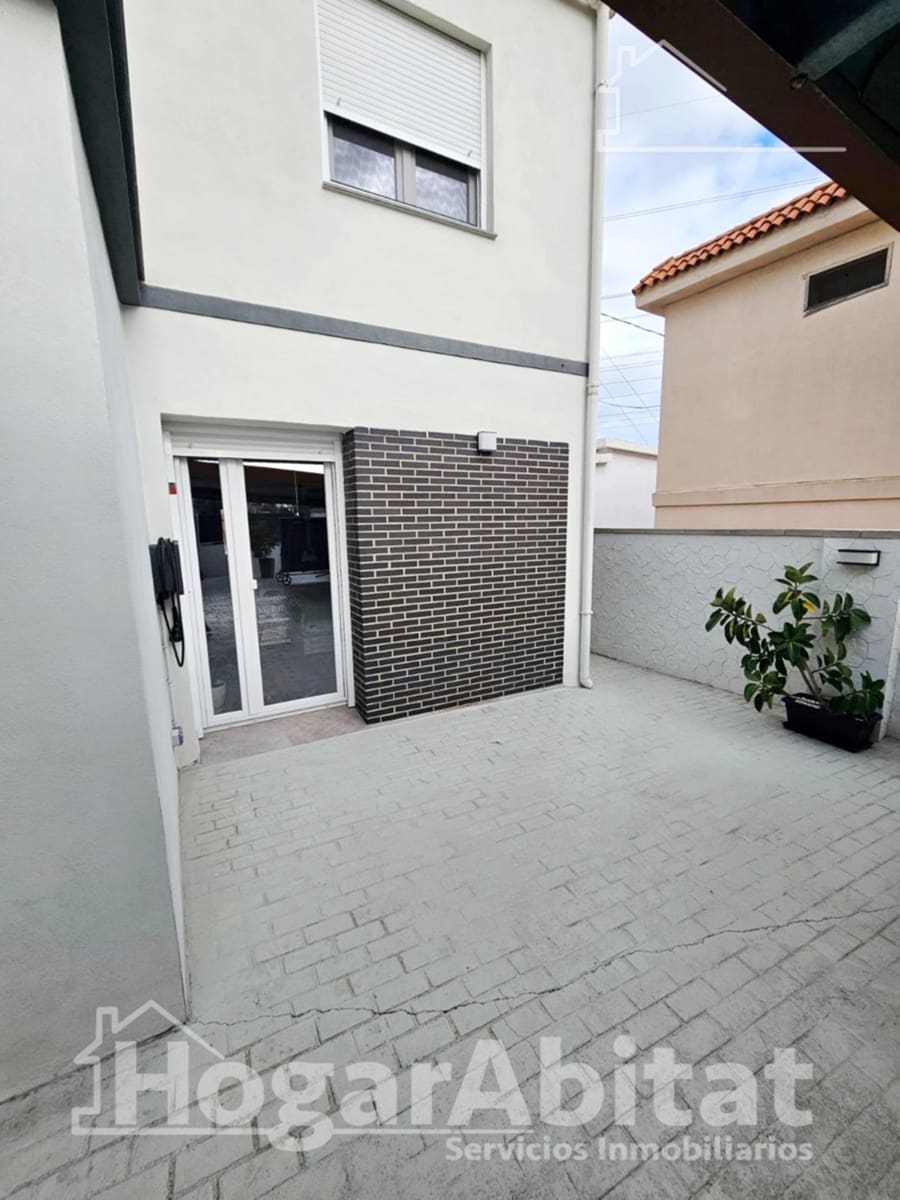 4 sypialnia Willa na sprzedaż w Almassora / Almazora z basenem garażem - 350 000 € (Ref: 9797165)