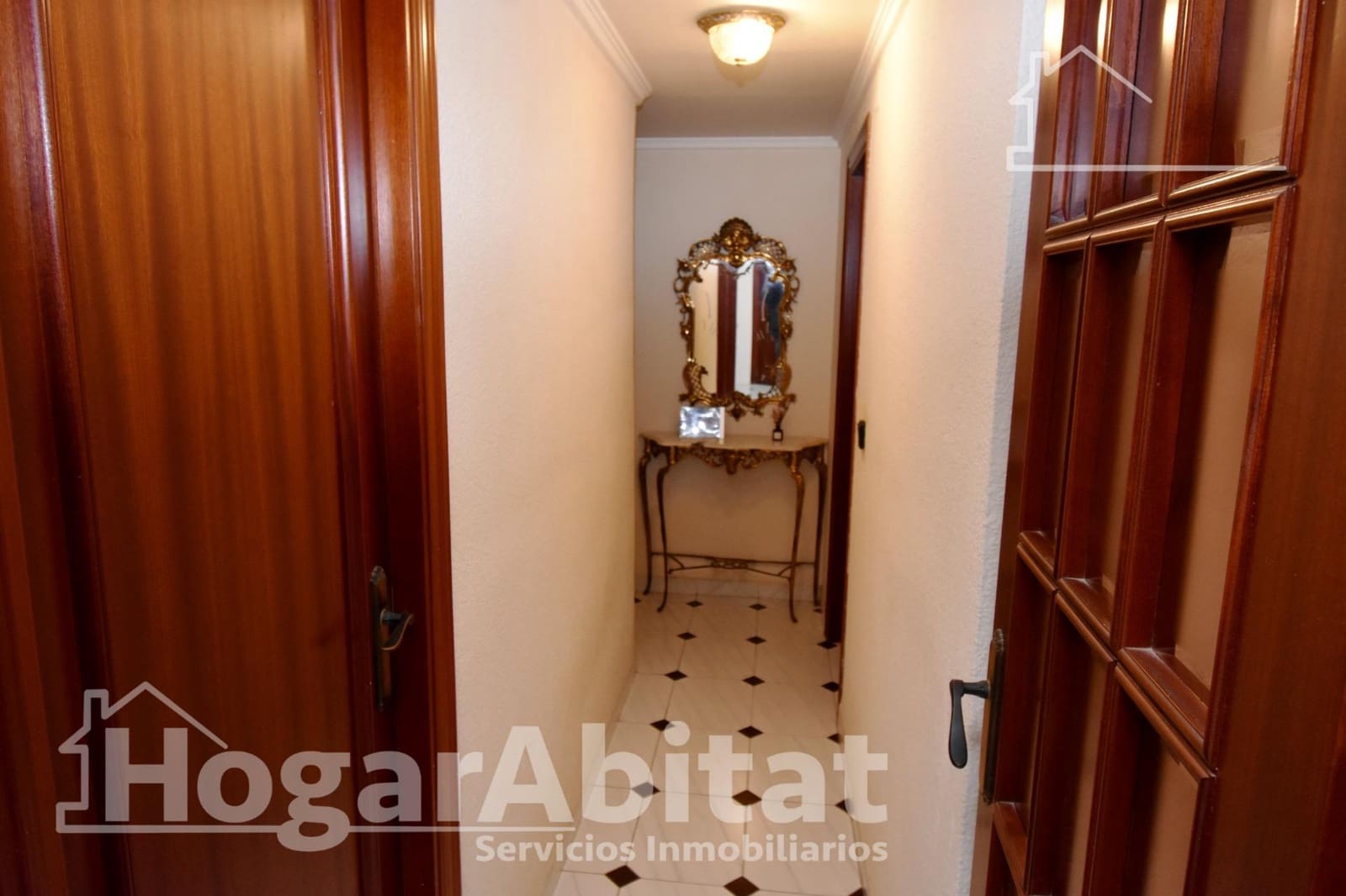 4 bedroom Flat for sale in Silla - € 215,000 (Ref: 9797166)