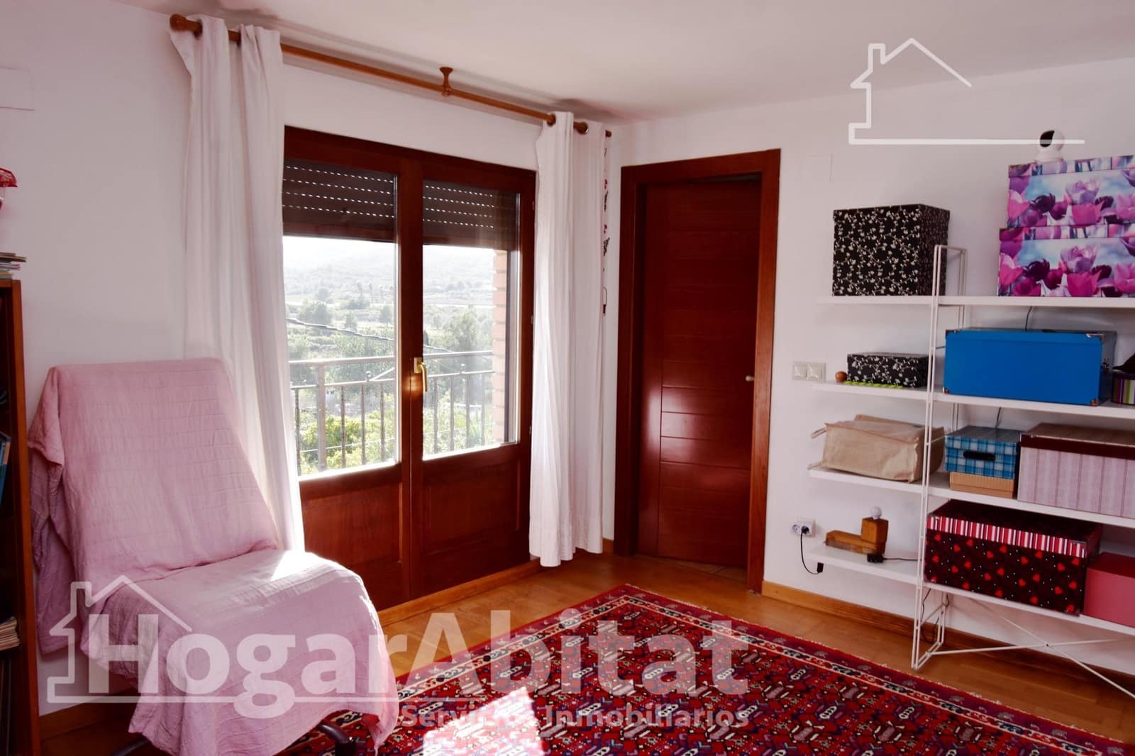 6 bedroom Villa for sale in Picassent with pool garage - € 330,000 (Ref: 9797173)