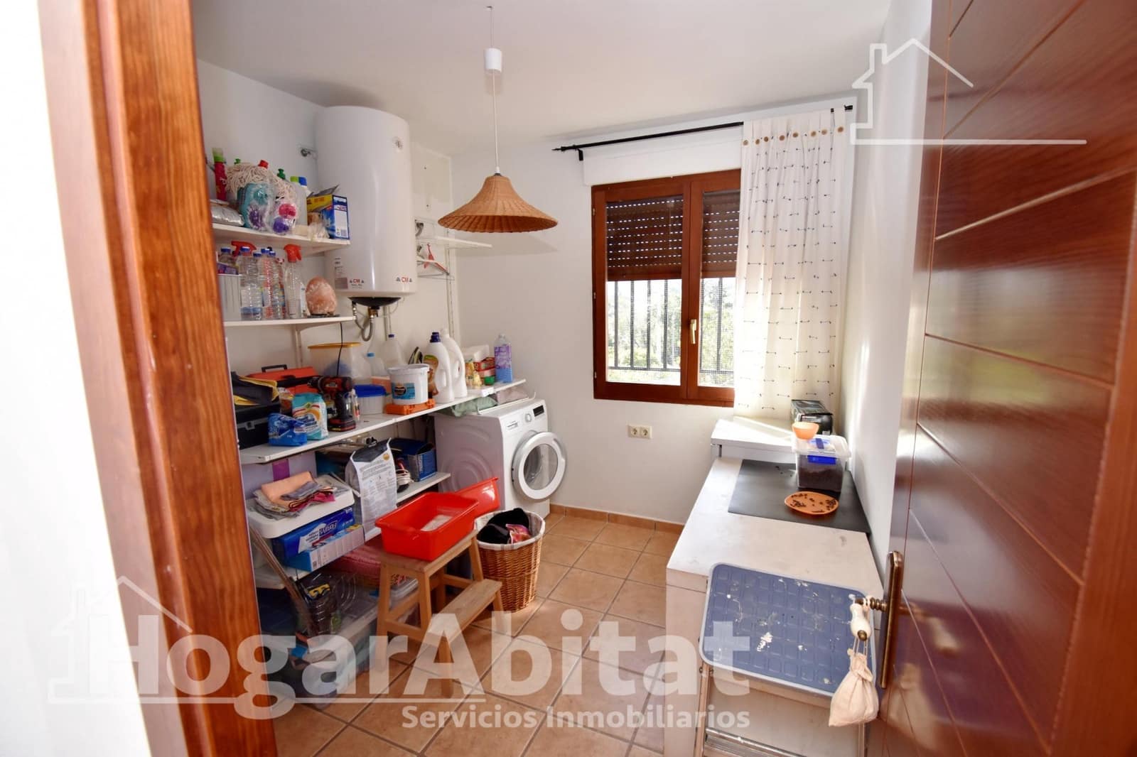 6 bedroom Villa for sale in Picassent with pool garage - € 330,000 (Ref: 9797173)