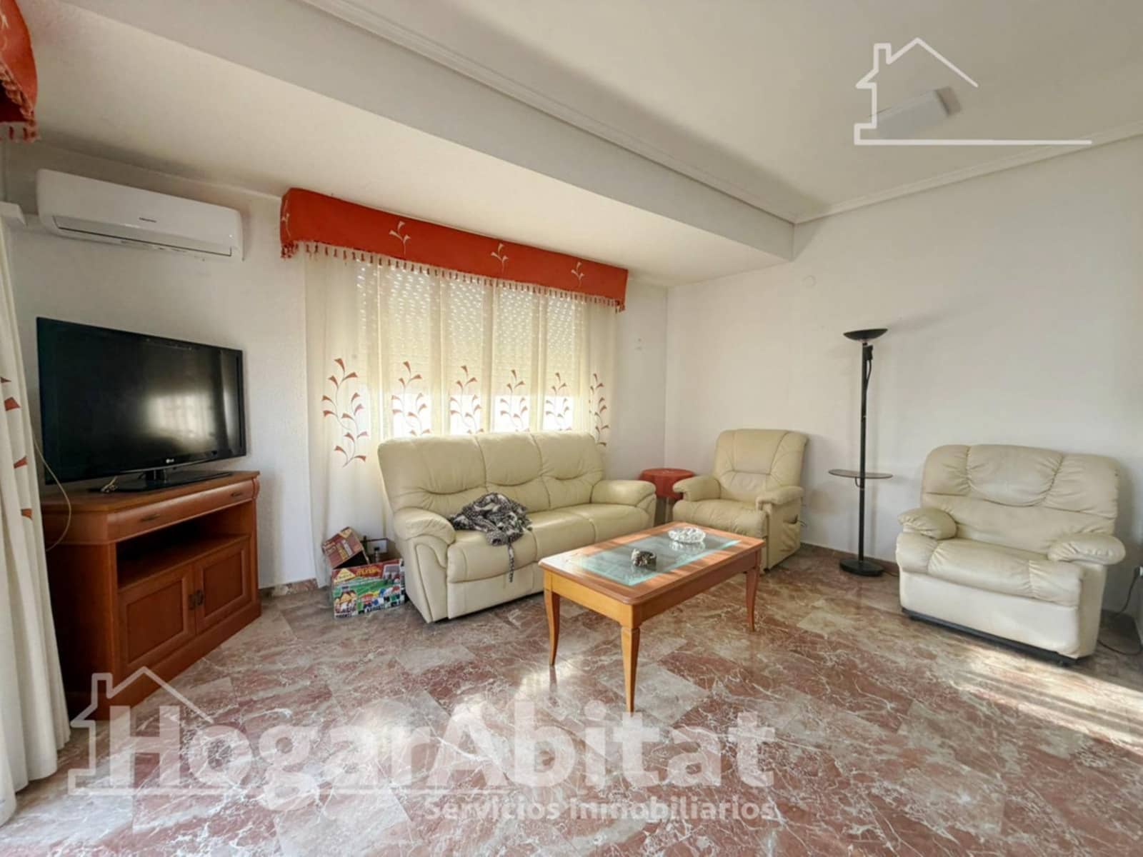Piso de 3 habitaciones en Benaguasil en venta - 190.000 € (Ref: 9797177)