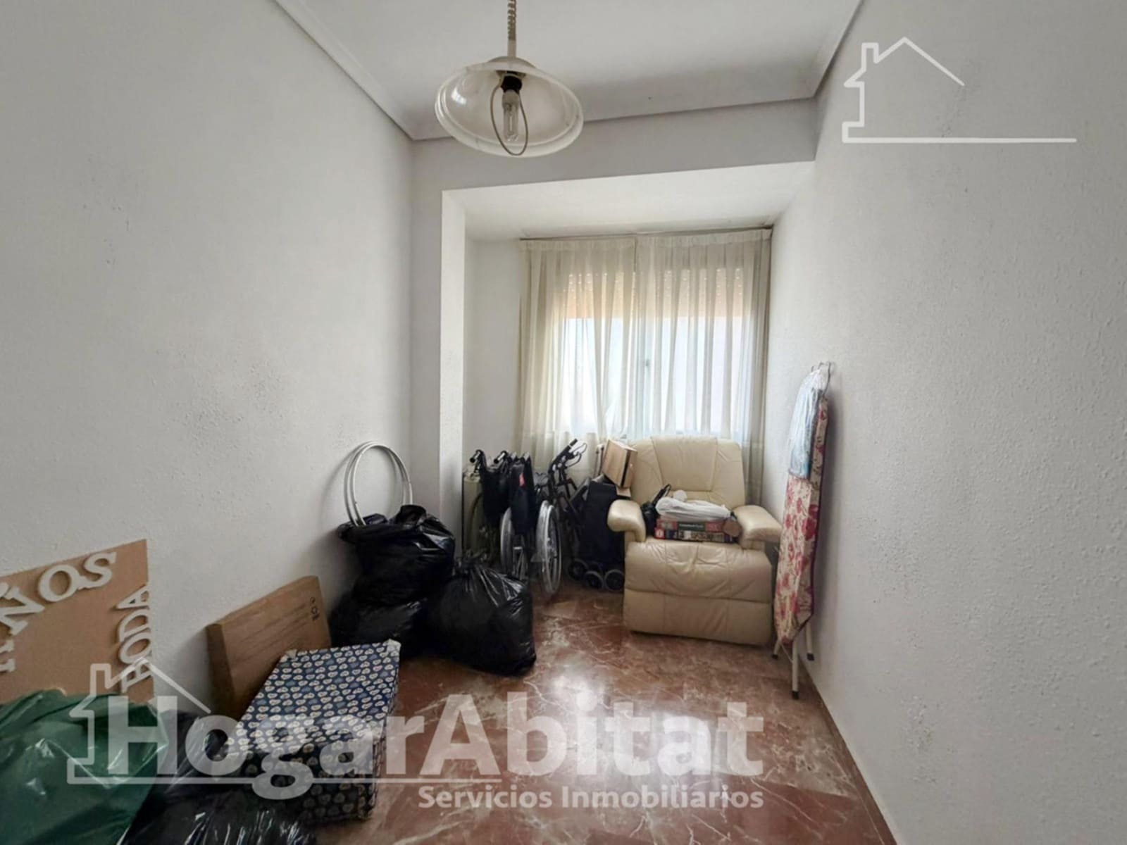 Piso de 3 habitaciones en Benaguasil en venta - 190.000 € (Ref: 9797177)