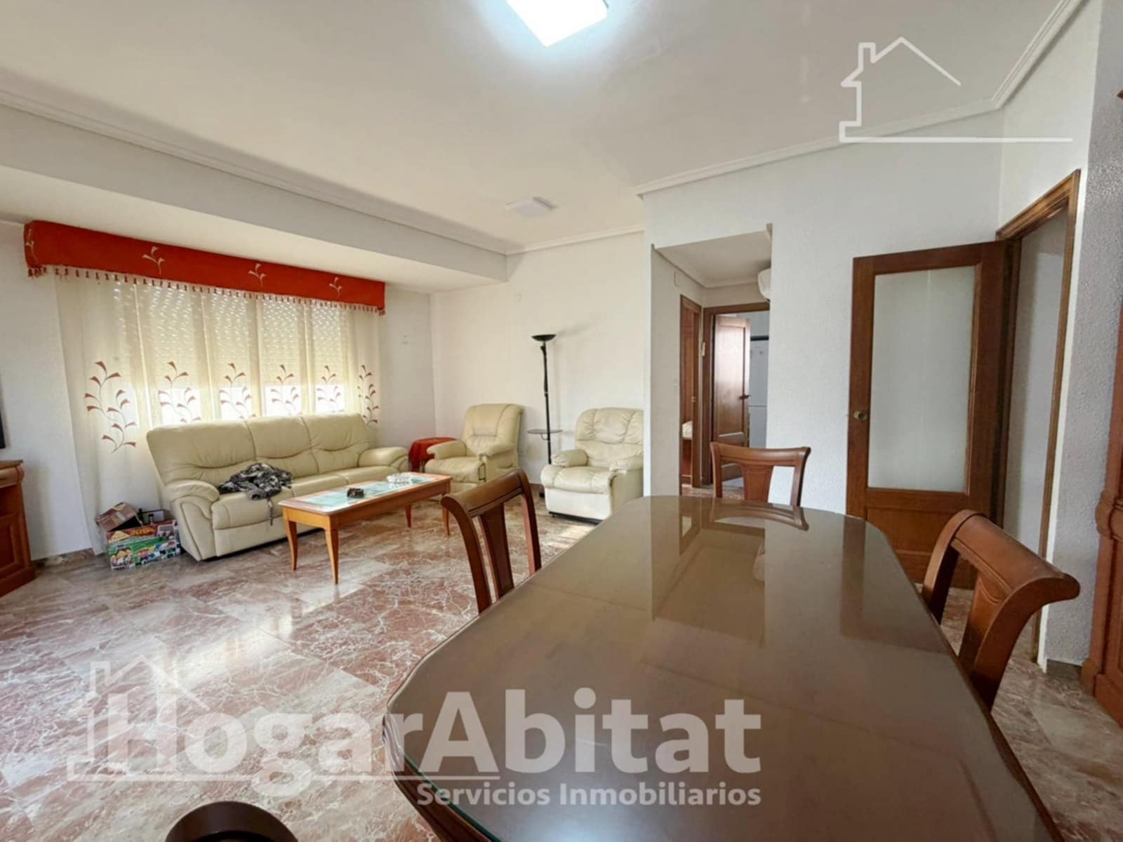 Piso de 3 habitaciones en Benaguasil en venta - 190.000 € (Ref: 9797177)