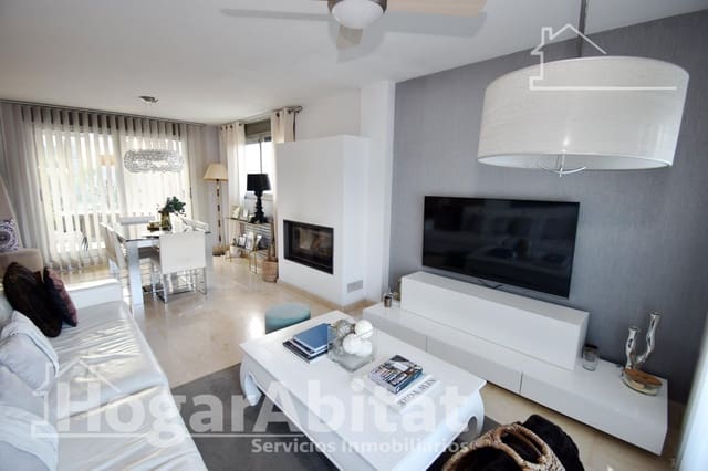 4 soveværelse Rækkehus til salg i Burriana / Borriana med swimmingpool garage - € 450.000 (Ref: 9797180)