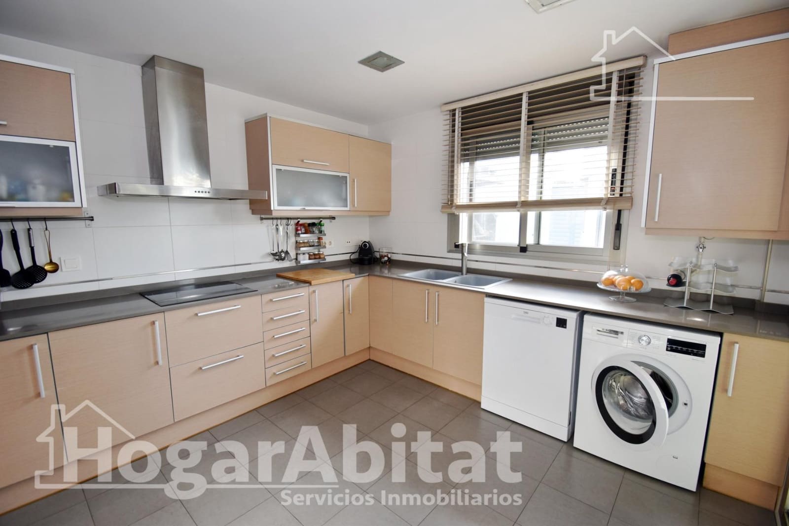 4 chambre Villa/Maison Mitoyenne à vendre à Burriana / Borriana avec piscine garage - 450 000 € (Ref: 9797180)