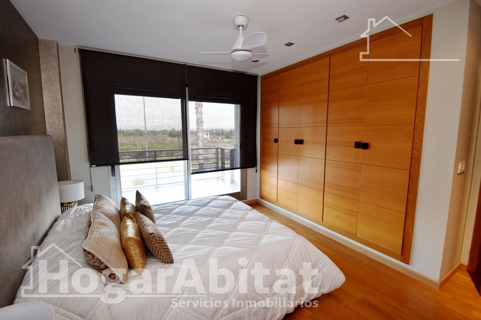4 chambre Villa/Maison Mitoyenne à vendre à Burriana / Borriana avec piscine garage - 450 000 € (Ref: 9797180)