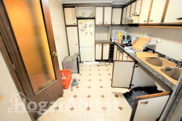 4 makuuhuone Asunto myytävänä paikassa Mislata - 260 000 € (Ref: 9797182)