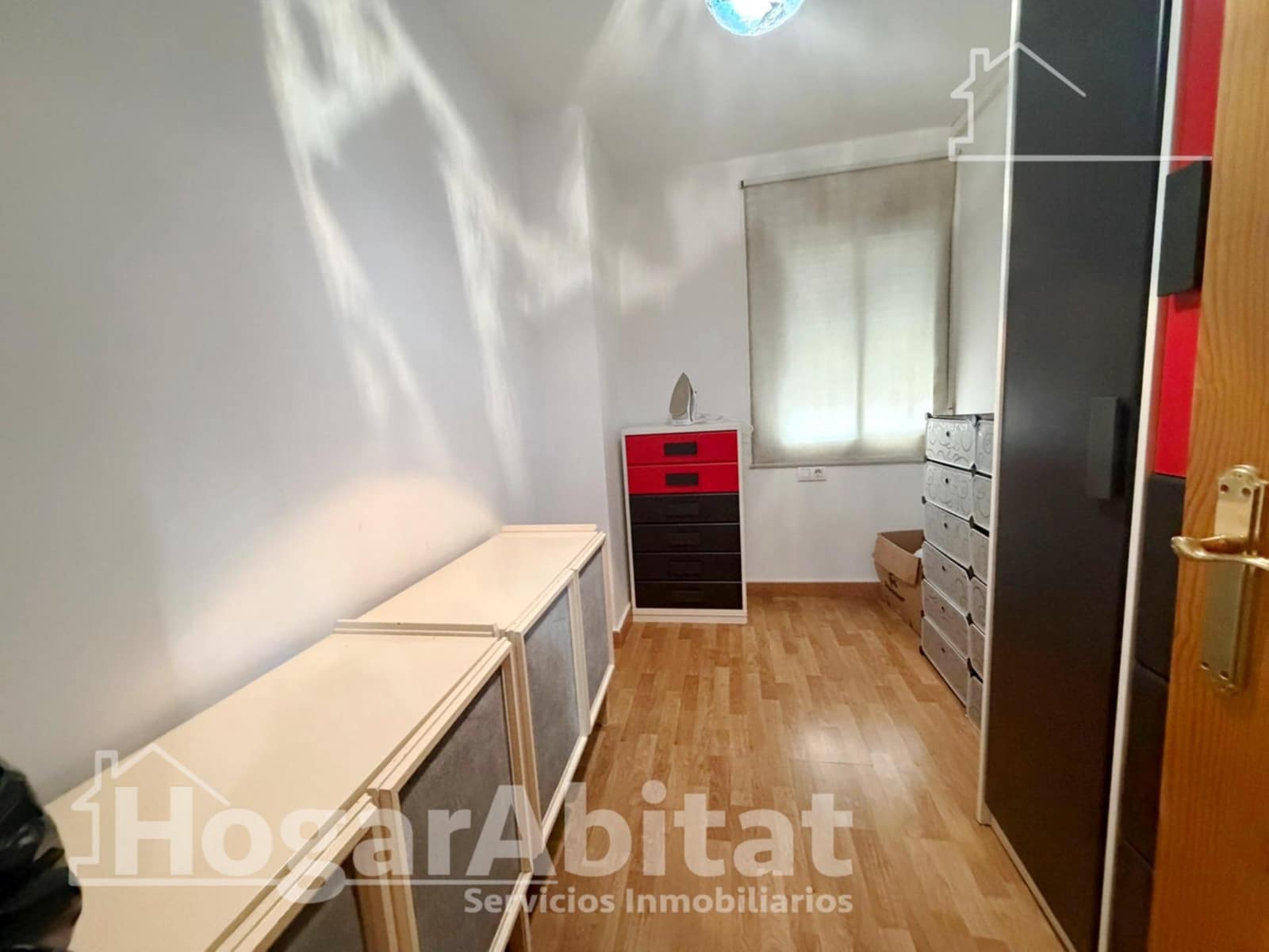 Piso de 4 habitaciones en Benaguasil en venta con garaje - 220.000 € (Ref: 9797185)