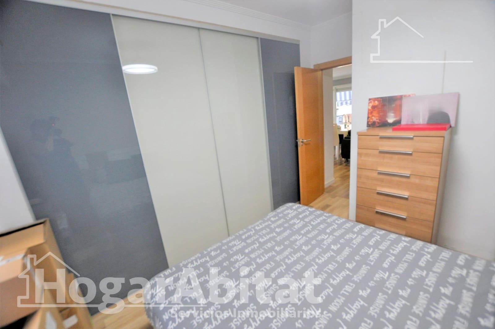 3 bedroom Flat for sale in Alaquas with garage - € 215,000 (Ref: 9797186)