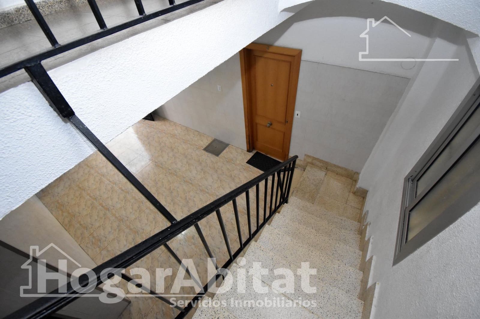 3 soveværelse Lejlighed til salg i Castello de la Plana - € 89.000 (Ref: 9797191)