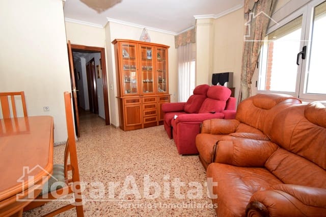 4 bedroom Flat for sale in Picanya with garage - € 320,000 (Ref: 9797193)