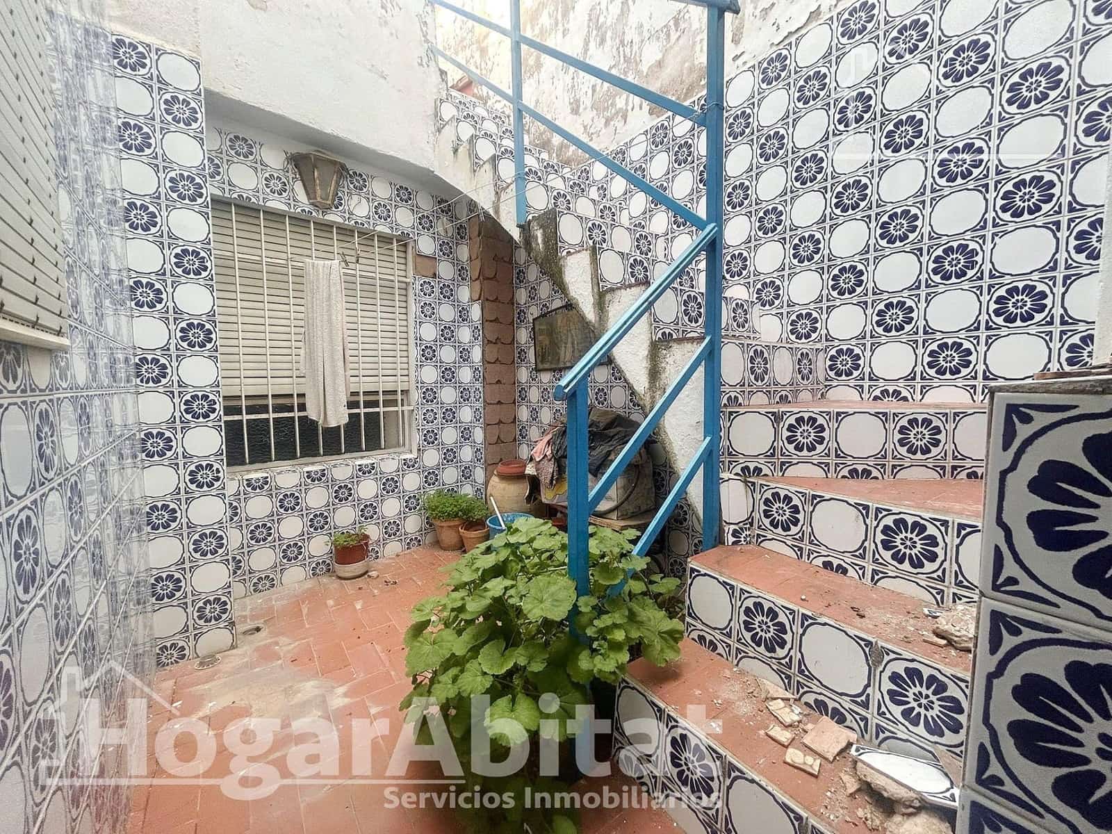 4 slaapkamer Huis te koop in Sagunto / Sagunt - € 180.000 (Ref: 9797196)