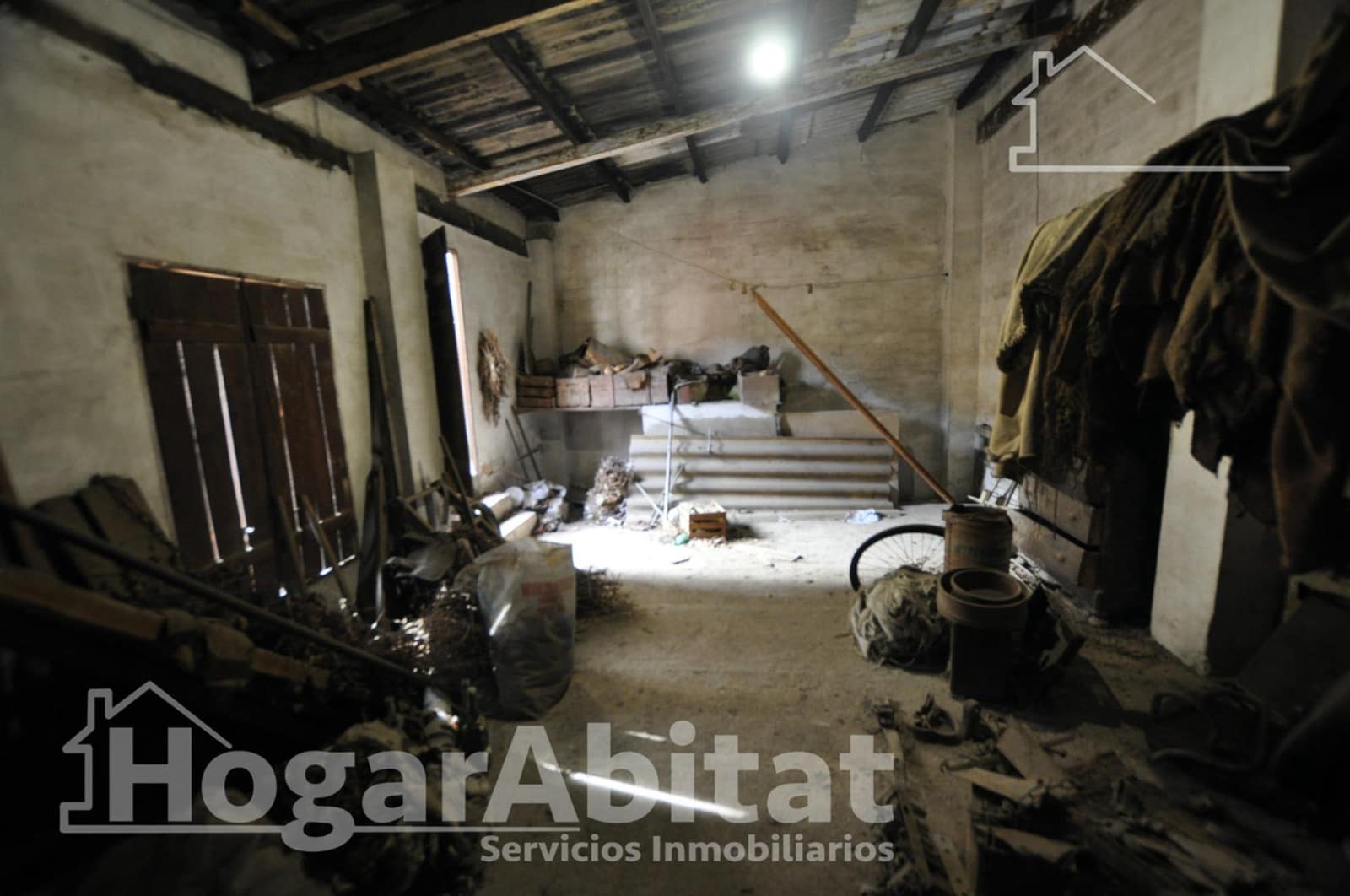 5 bedroom Townhouse for sale in Xirivella with garage - € 260,000 (Ref: 9797201)