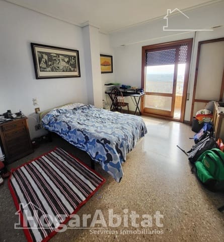 5 quarto Apartamento para venda em L'Alcora com garagem - 195 000 € (Ref: 9799305)