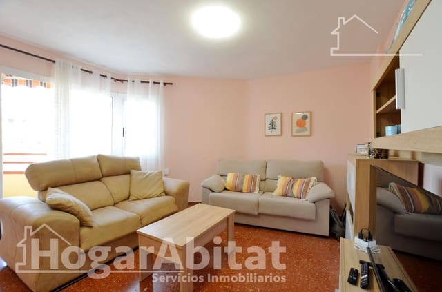 Piso de 4 habitaciones en Gandia en venta - 175.000 € (Ref: 9799314)