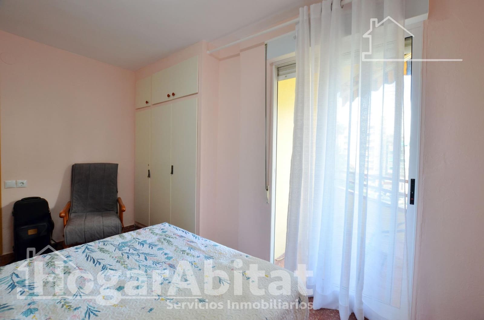 Piso de 4 habitaciones en Gandia en venta - 175.000 € (Ref: 9799314)