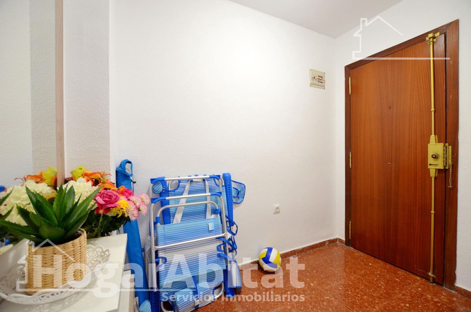 Piso de 4 habitaciones en Gandia en venta - 175.000 € (Ref: 9799314)