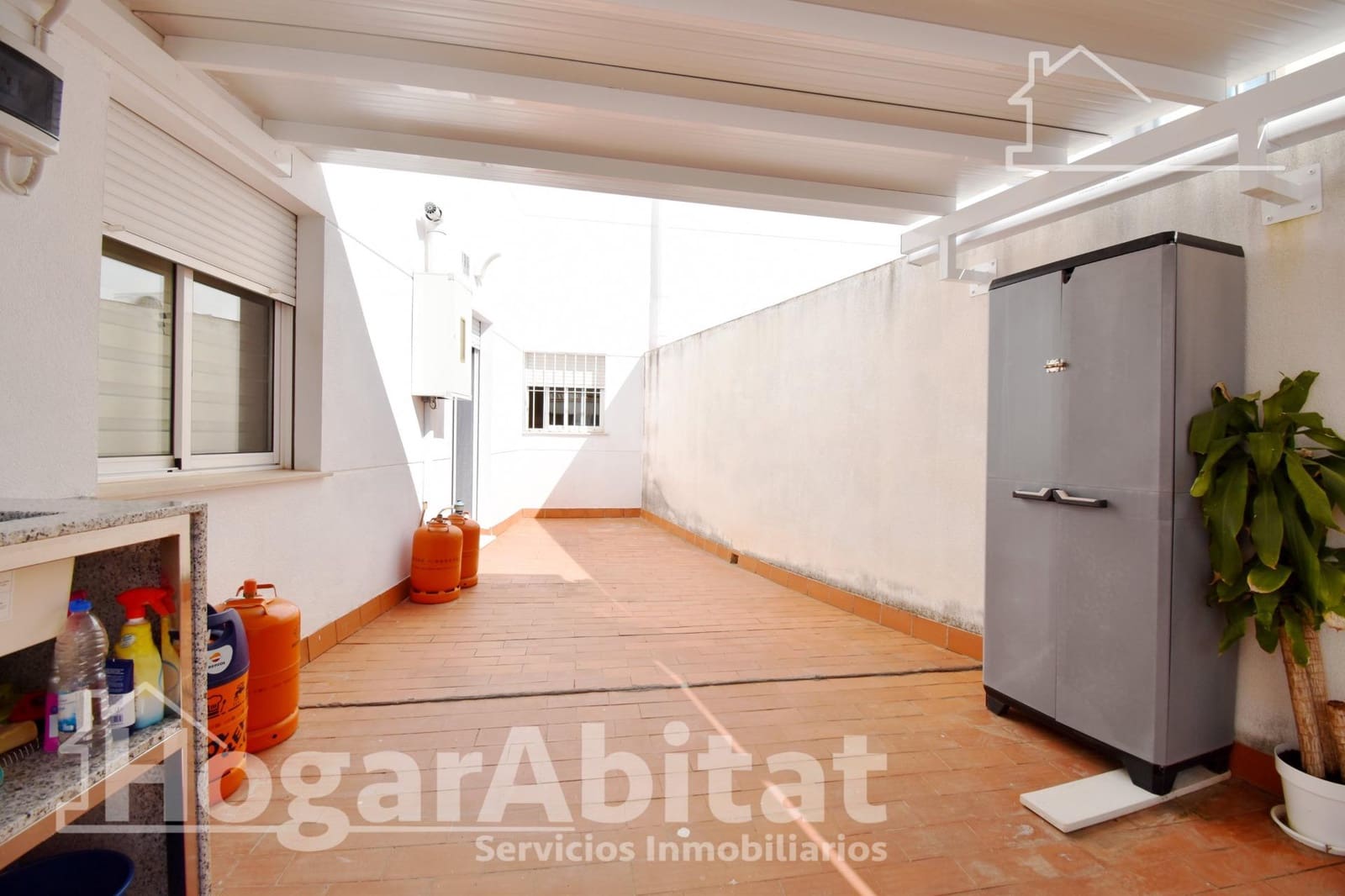 2 makuuhuone Asunto myytävänä paikassa Oliva - 135 000 € (Ref: 9799321)