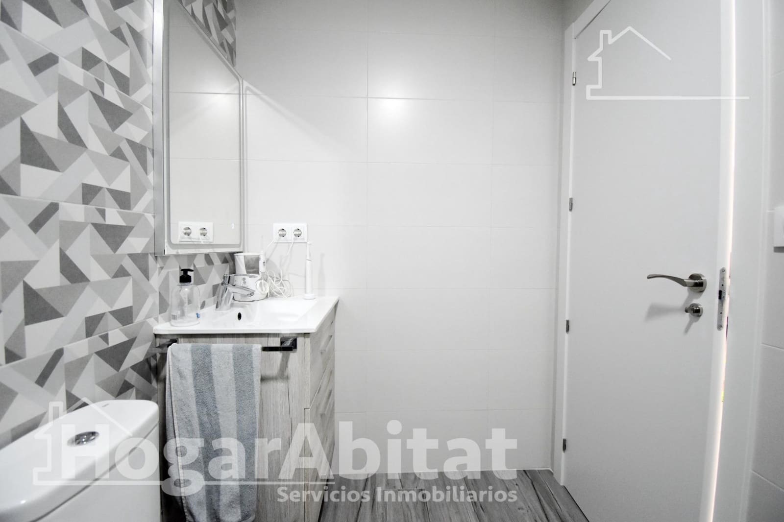 2 makuuhuone Asunto myytävänä paikassa Oliva - 135 000 € (Ref: 9799321)