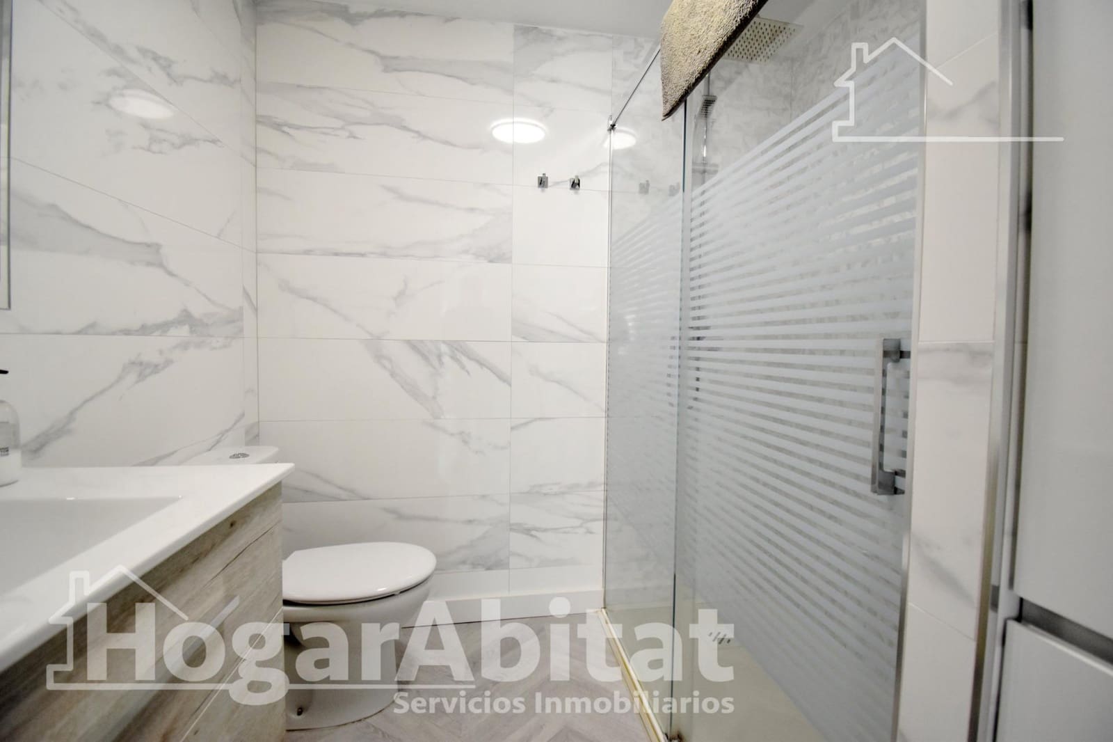 2 makuuhuone Asunto myytävänä paikassa Oliva - 135 000 € (Ref: 9799321)