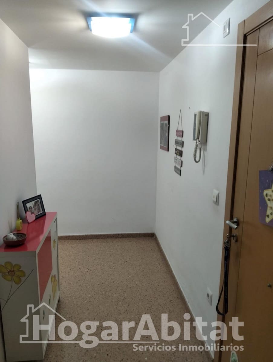 3 bedroom Flat for sale in Benaguasil with garage - € 210,000 (Ref: 9799326)