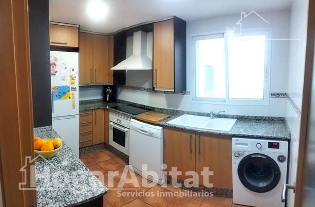 3 bedroom Flat for sale in Benaguasil with garage - € 210,000 (Ref: 9799326)