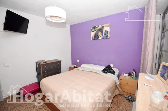 3 bedroom Flat for sale in Alginet - € 98,000 (Ref: 9799327)