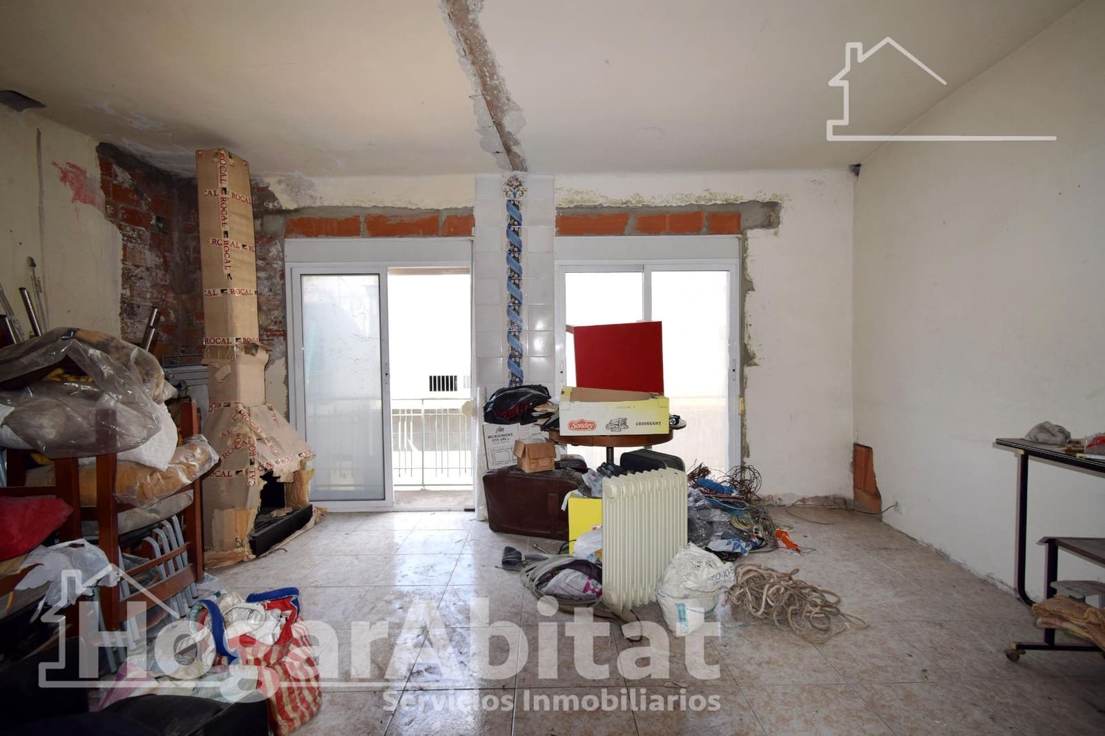 2 bedroom Flat for sale in Algemesi - € 100,000 (Ref: 9799338)