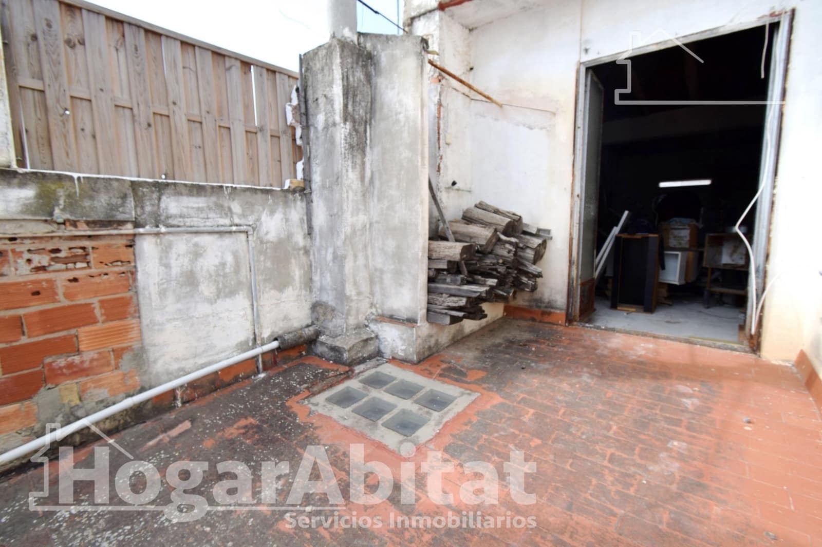 2 bedroom Flat for sale in Algemesi - € 100,000 (Ref: 9799338)