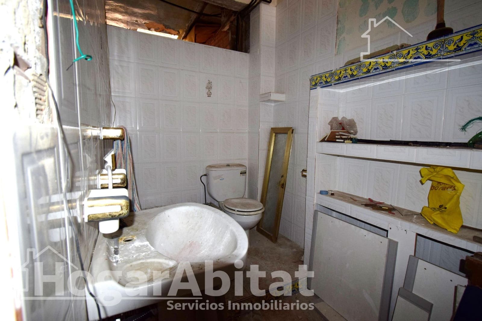 2 bedroom Flat for sale in Algemesi - € 100,000 (Ref: 9799338)