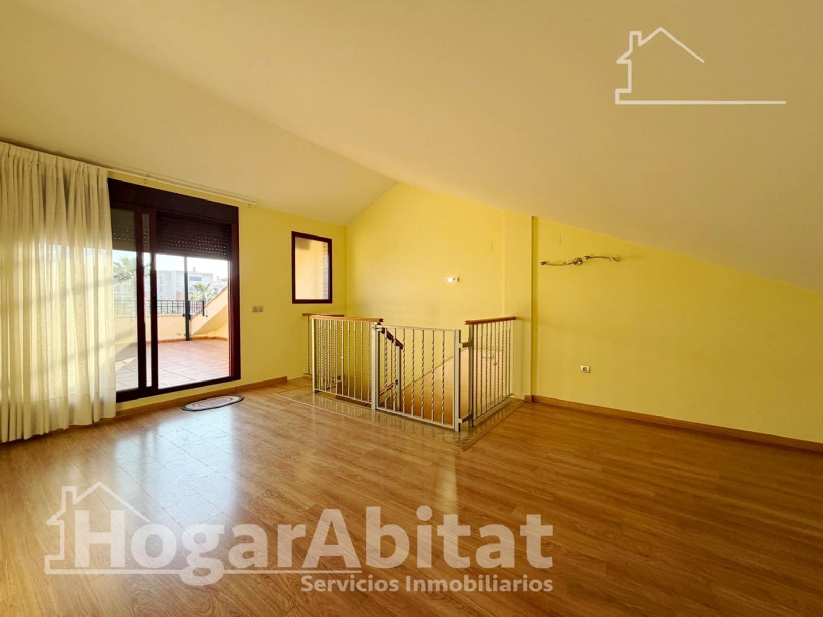 Adosado de 4 habitaciones en Sagunto / Sagunt en venta con garaje - 350.000 € (Ref: 9799344)