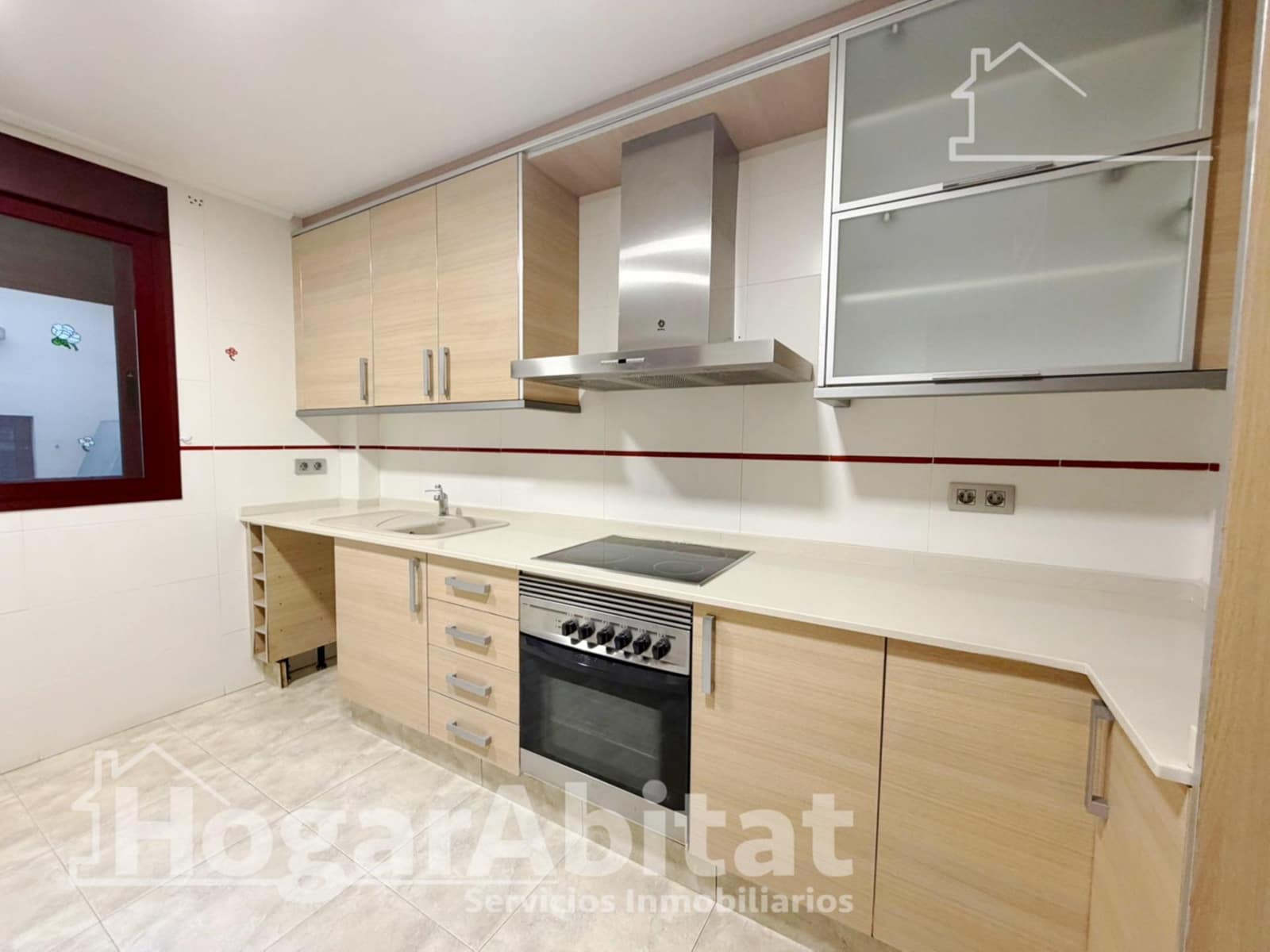4 soverom Rekkehus til salgs i Sagunto / Sagunt med garasje - € 350 000 (Ref: 9799344)