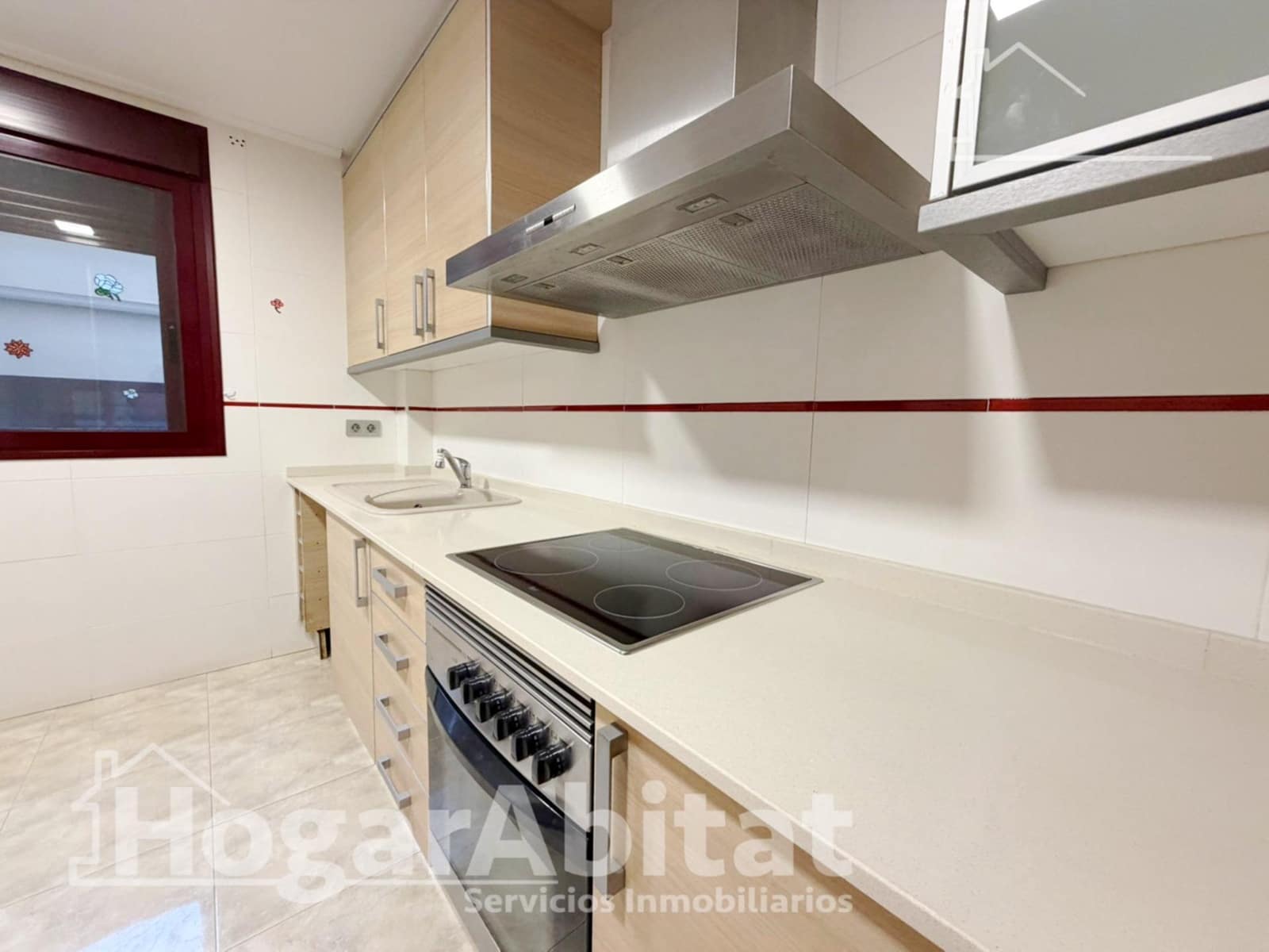 4 soverom Rekkehus til salgs i Sagunto / Sagunt med garasje - € 350 000 (Ref: 9799344)