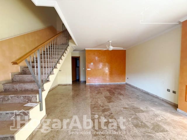 4 camera da letto Villetta a Schiera in vendita in Sagunto / Sagunt con garage - 350.000 € (Rif: 9799344)