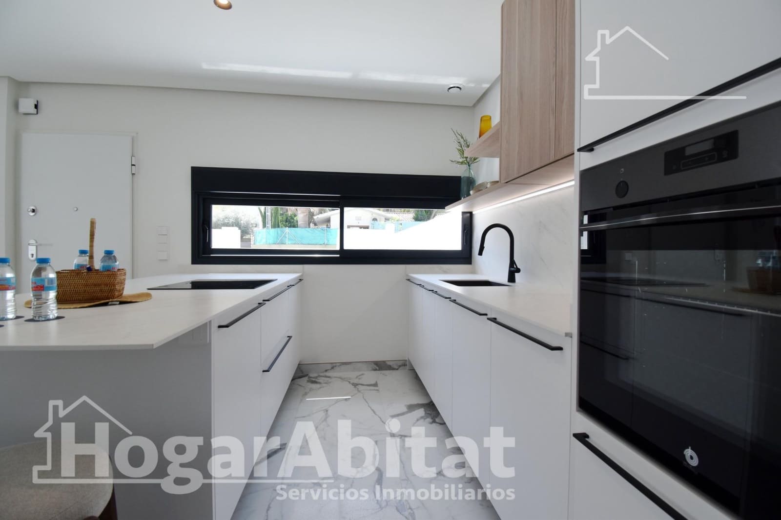 3 quarto Moradia para venda em Denia com piscina garagem - 675 000 € (Ref: 9799346)